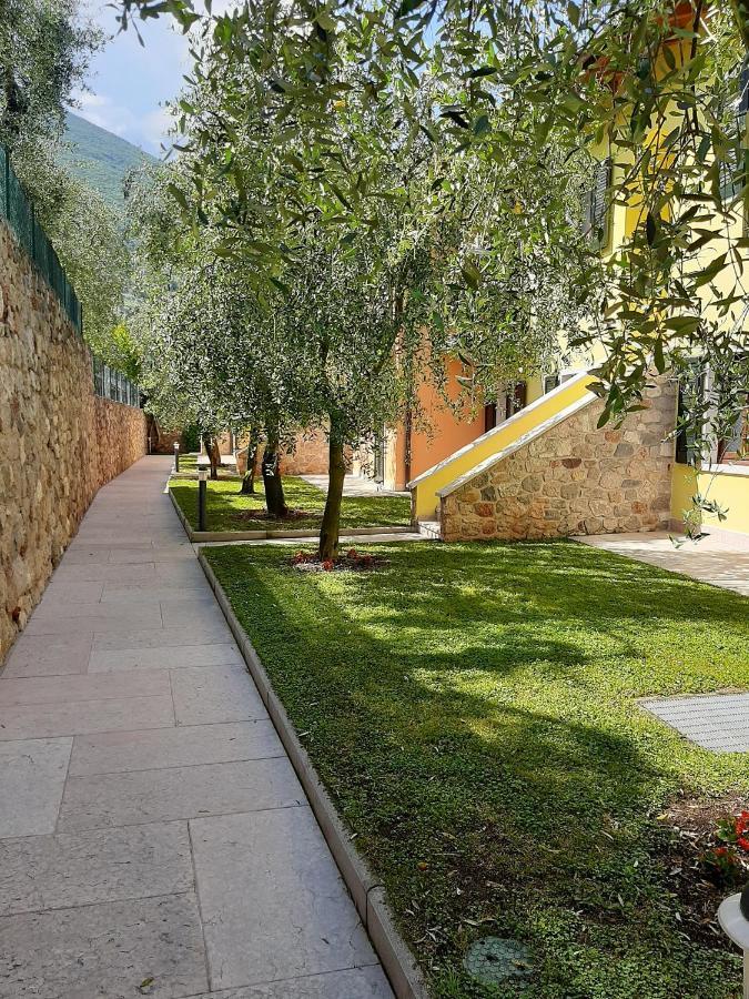 Appartamenti Elisabeth Brenzone sul Garda Εξωτερικό φωτογραφία